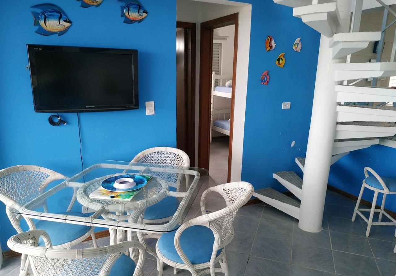 De Cobertura Na Beira Mar E De Frente O Mar. Vista Maravilhosa. Apartamento