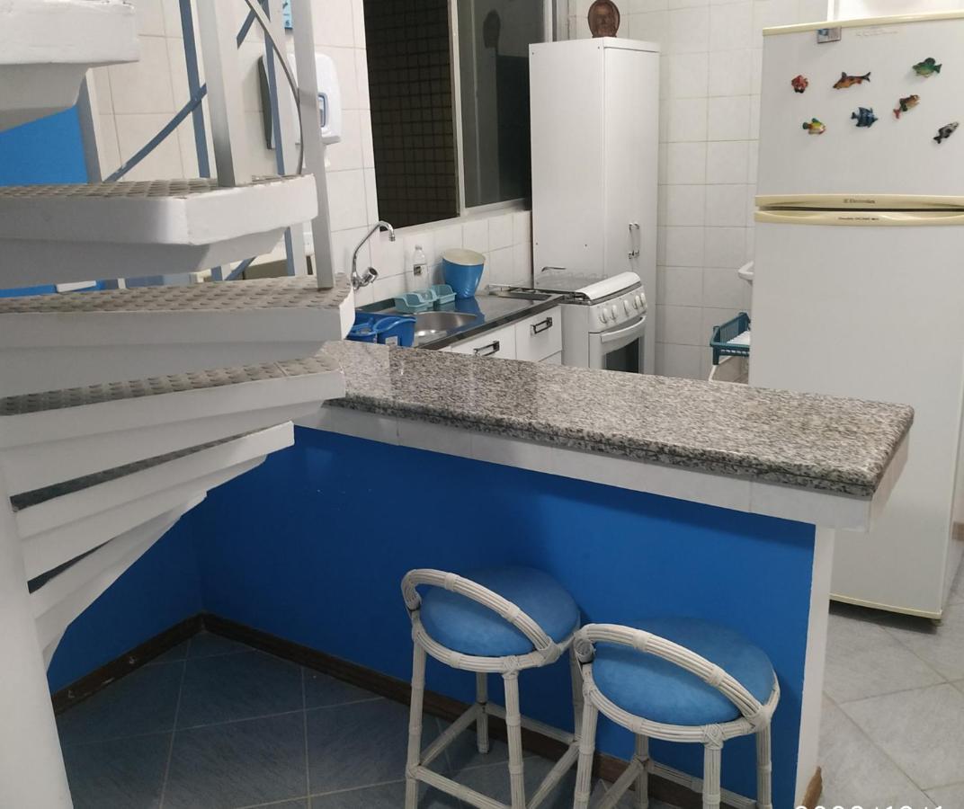 De Cobertura Na Beira Mar E De Frente O Mar. Vista Maravilhosa. Apartamento *